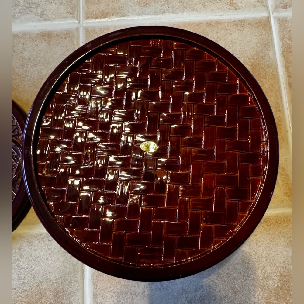Japanese Vintage Lacquered Bamboo Basket✨ - Picture 7 of 16